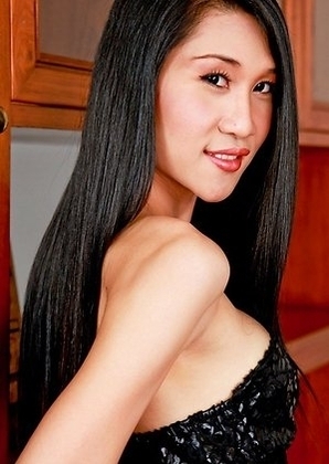 Asian Femboy - Opal