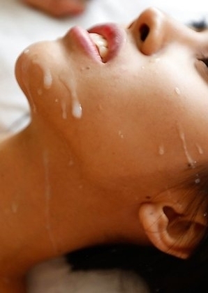 Slim Thai ladyboy Nene sucks white cock