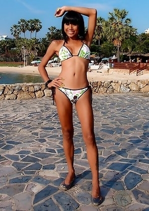 Beach and bare cock for sweaty bikini Ladyboy Noon