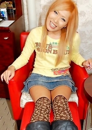 Kana is a trendy 20 year old newhalf with a well-toned body and a gorgeous sun-tan who says `I`ve yet to meet a guy who claimed to have no interests i