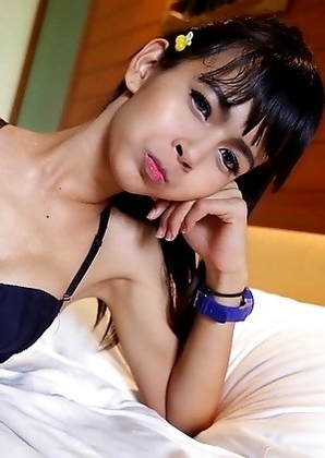 18yo girlie Thai shemale Bay gets a facial after fucking and sucking white cock