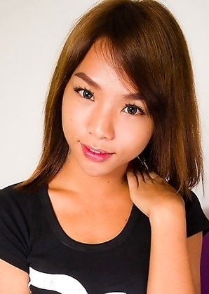 Yeen is an adorable and petite 19 year old ladyboy from Bangkok. She has an all natural body, tiny hormone tits, the cutest eyes, a small round and fi