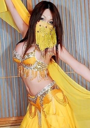 Airi is 22 years old this year. She currently works as an escort for a newhalf escort agency