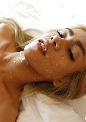 19yo Thai shemale Fern gets a fulkl facial from white cock